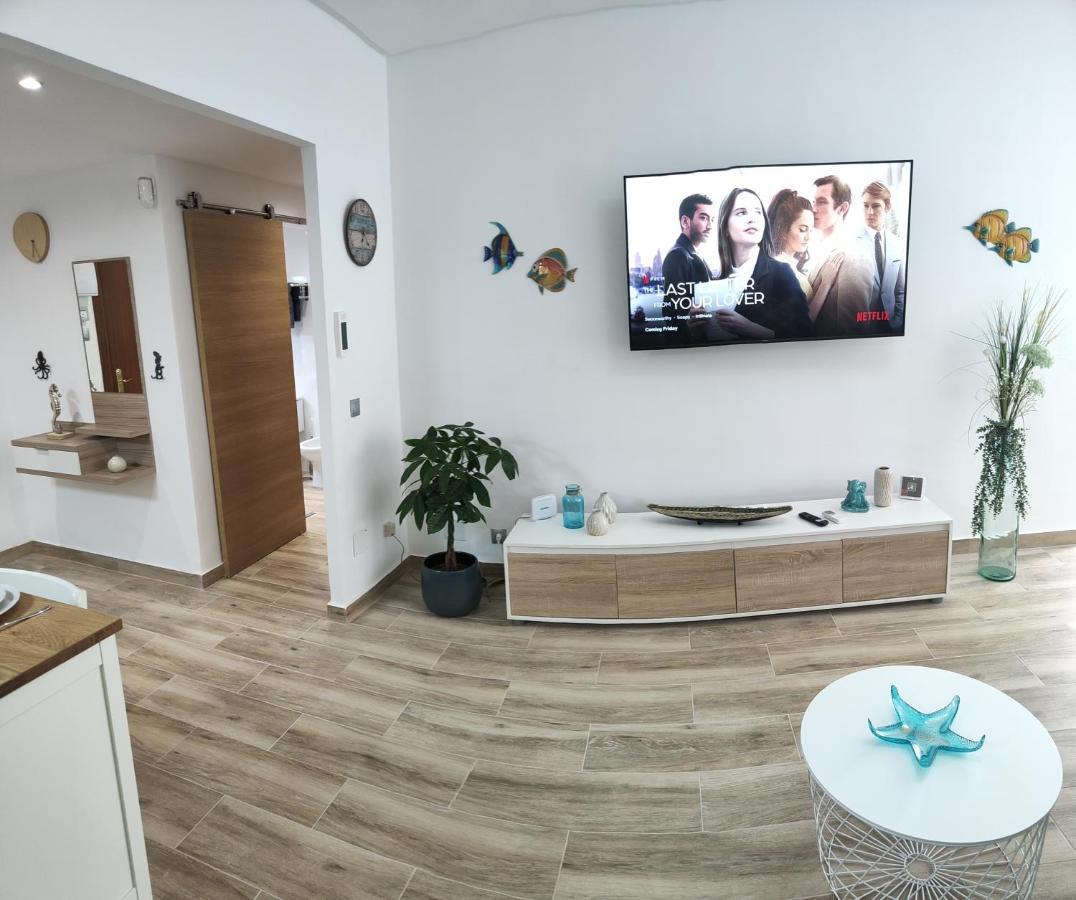City Central Apartment With Large Patio By Namaste Elite Торремолинос Экстерьер фото